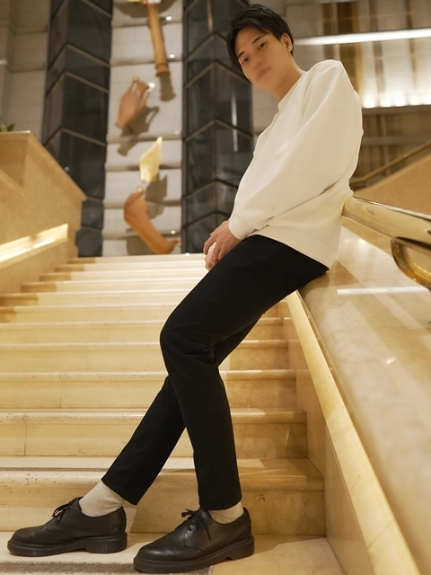 旬　シュン：4枚目